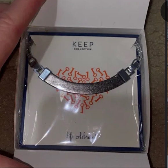 Keep collective reversible leather/chain necklace NEW IN BOX - Picture 2 of 5